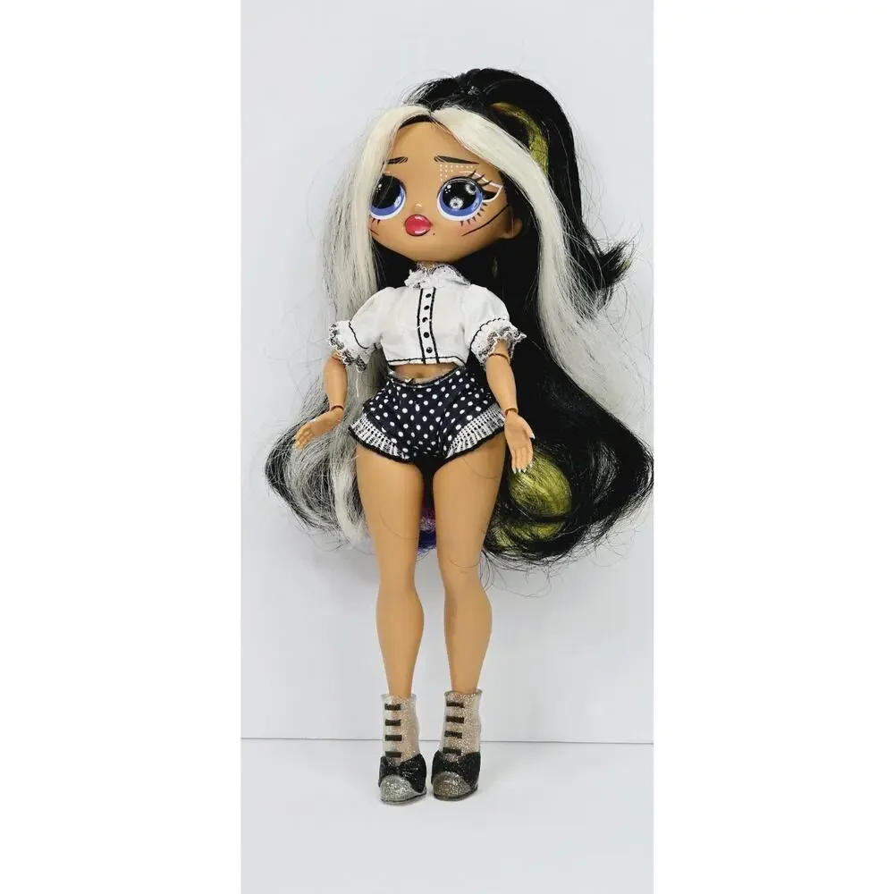 L.O.L. Surprise! O.M.G. Starlette Movie Magic Doll